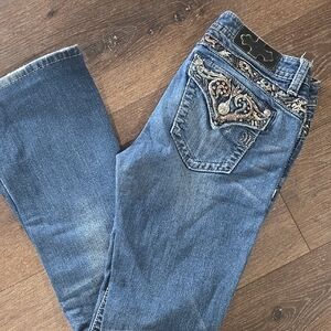 Stylish Blue Embellished Women's Jeans